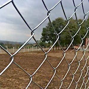 Galvanizli Tel Örgü 2 Galvanizli tel orgu yapim hizmet 2024 08 18 at 15.10.27